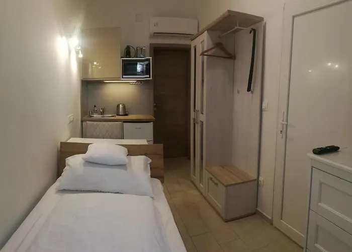 Beliz1 Neat Studio Apartment